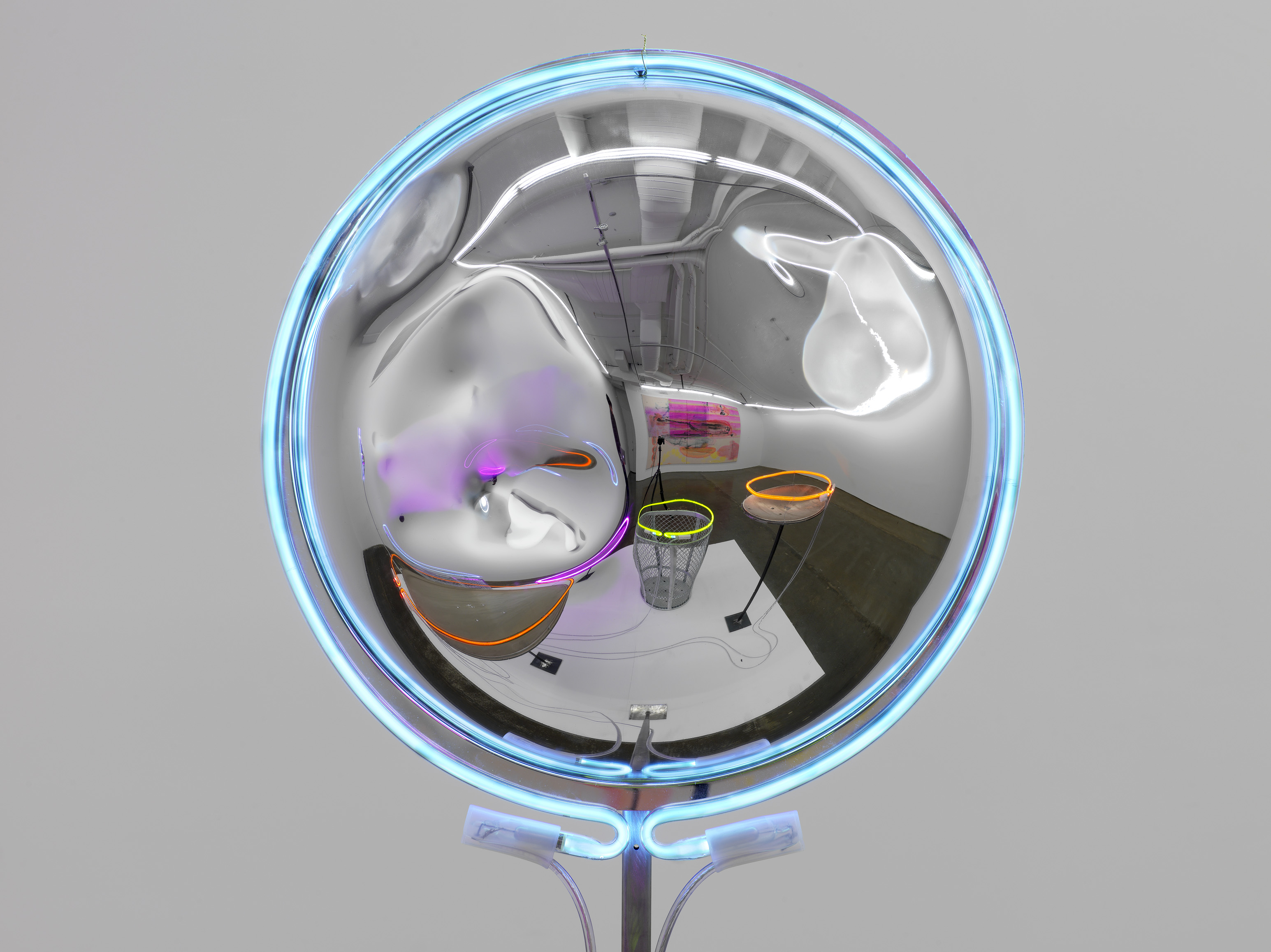 Paul_Kneale_Sculpture_Neon_New_York_2017